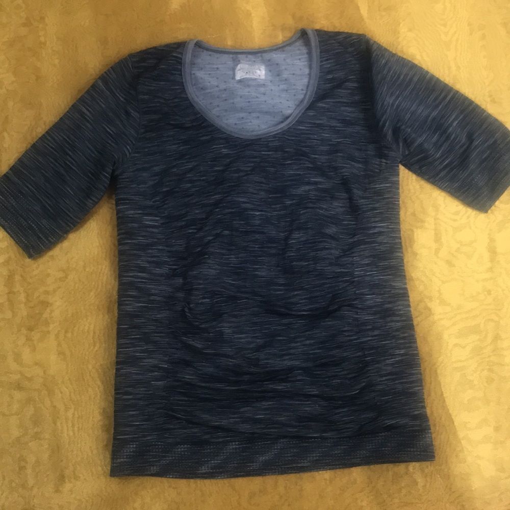 ATHLETA  MULTICOLOR SIZE M UNISEX